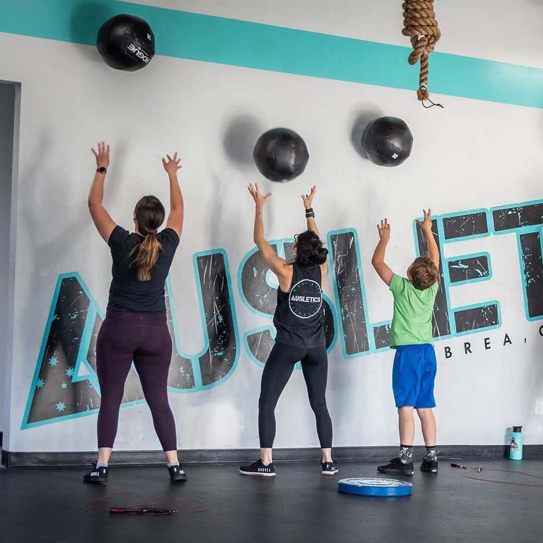 Group CrossFit training program in Brea, CA